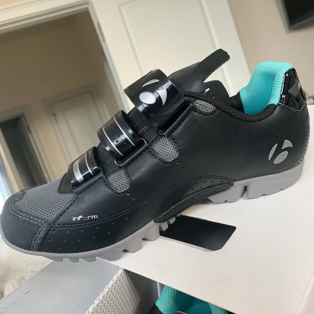 Bontrager Evoke Mountain Woman’s Shoe